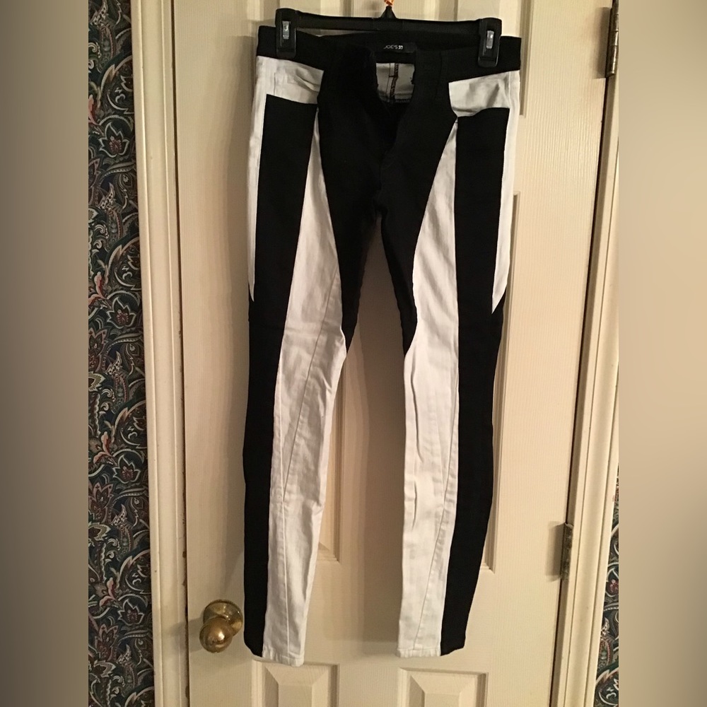 * Joe jeans size 26 skinny black and white jeans with pockets
